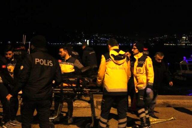 Sarıyer'de sahilde balık tutan bir şahıs, denizde ceset olduğunu fark etti Sarıyer'de sahilde balık tutan bir şahıs, denizde ceset olduğunu fark etti