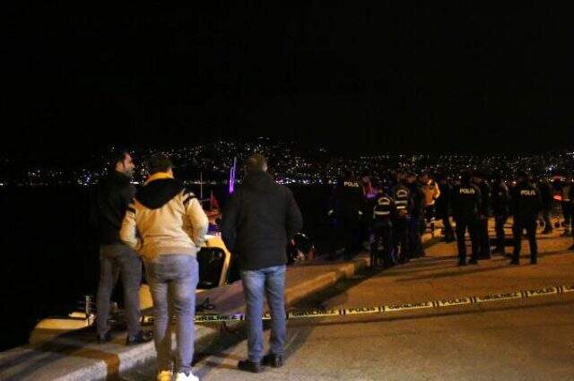 Sarıyer'de sahilde balık tutan bir şahıs, denizde ceset olduğunu fark etti Sarıyer'de sahilde balık tutan bir şahıs, denizde ceset olduğunu fark etti
