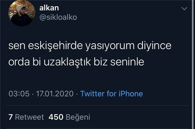 Twitter'ın Yeni Komik Akımı: Biz orda bi uzaklaştık seninle