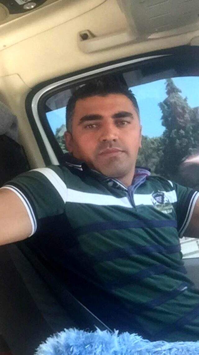 Kayınbiraderinin eşiyle ilişkisi olduğunu öne süren kayınpeder, damadını öldürdü Kayınpeder, damadını kayınbiraderinin eşiyle ilişkiye girdiğini iddia ederek öldürdü