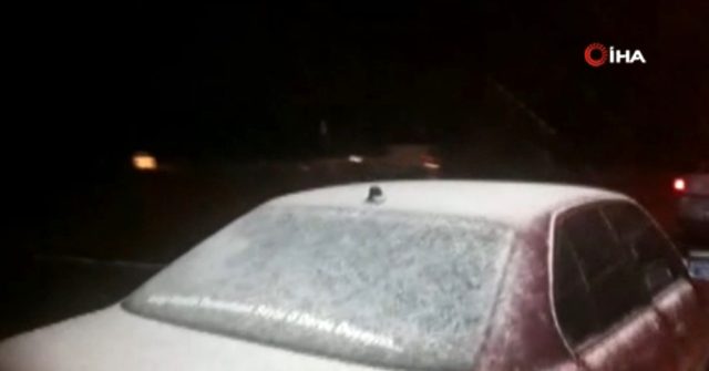Meteoroloji'nin uyarılarının ardından İstanbul'da kar yağışı başladı