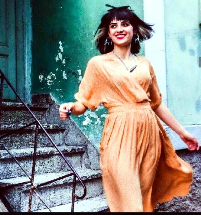 Su borusuna asılı halde bulunan Tuğba öğretmenin ölümüne ilişkin soruşturma başlatıldı Su borusuna asılı halde bulunan Tuğba öğretmenin ölümüne ilişkin soruşturma başlatıldı