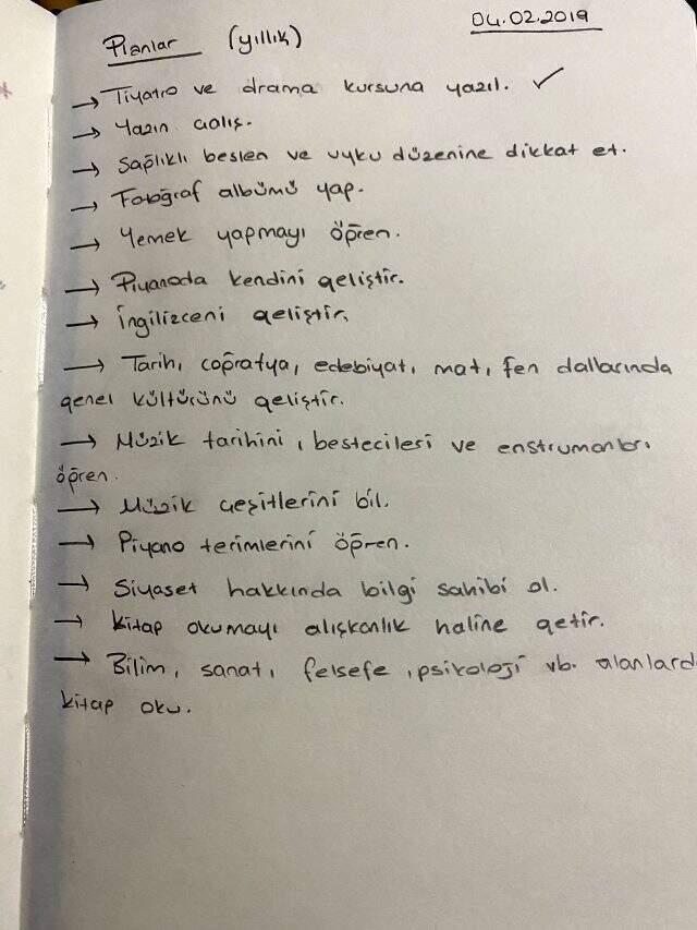 Ölümüyle Türkiye'yi yasa boğan Ceren Özdemir'in günlük notları ortaya çıktı