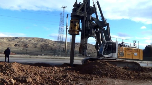 Cumhurbaşkanı Erdoğan'ın talimatını verdiği Çankırı-Ankara kara yolunun yapımı başladı