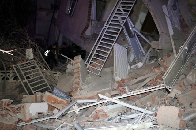 Elazığ'daki şiddetli depremin ardından ilk kareler