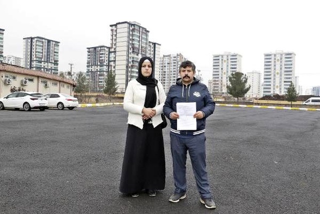 25 yıllık komşusu tarafından memur yapma vaadiyle dolandırıldı