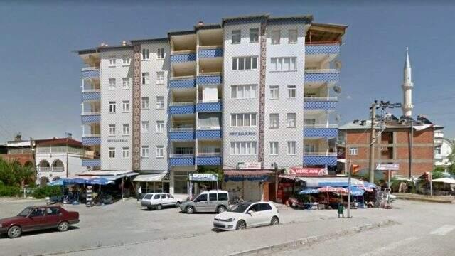 Elazığ'da çöken Mavi Göl Apartmanıyla ilgili kahreden Van depremi detayı