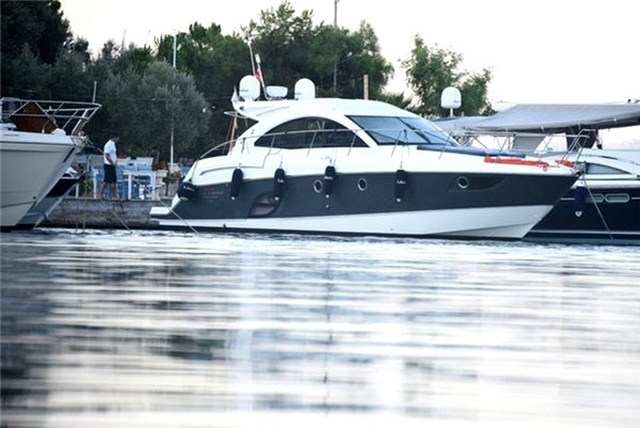 Çağatay Ulusoy teknesini satıyor büyüğünü alacak
