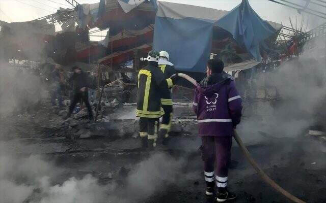 Suriye-Türkiye sınırında bombalı terör saldırısı! 5 sivil hayatını kaybetti Suriye-Türkiye sınırında bombalı terör saldırısı! 5 sivil hayatını kaybetti