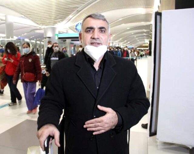 Türkler, koronavirüs salgınından korkup dönüş planlarını erkene aldı Türkler, koronavirüs salgınından korkup dönüş planlarını erkene aldı