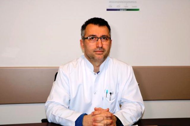 Prof. Dr. Oğuz Karabay: Koronavirüsten korunmak için en etkili yol kolonya