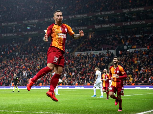 Galatasaray, Kayserispor'u 4-1 mağlup etti