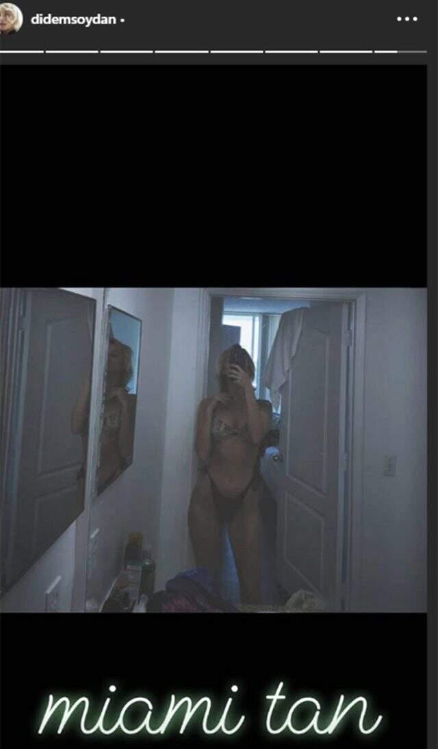 Didem Soydan'ın ayna karşısındaki bikinili pozu çok konuşuldu