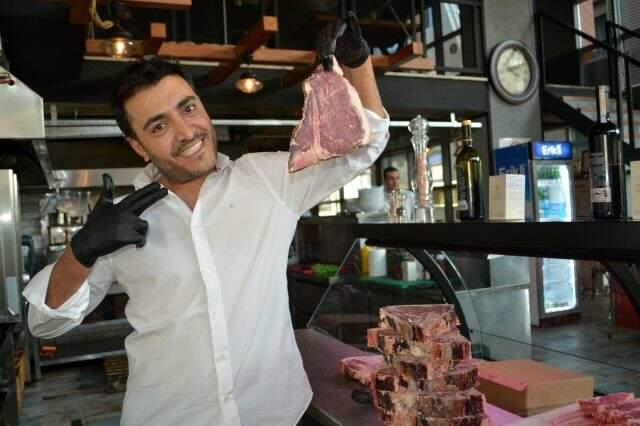 Hem kaliteli hem de ekonomik! Taylan Şef, Nusr-Et'e rakip oldu