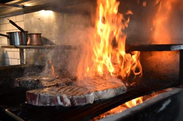 Hem kaliteli hem de ekonomik! Taylan Şef, Nusr-Et'e rakip oldu