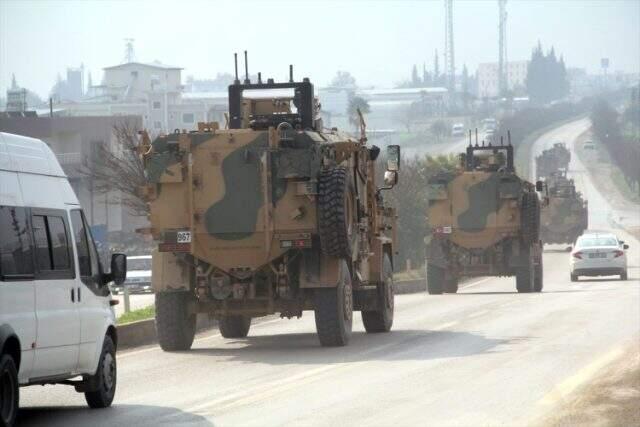 TSK, İdlib'deki gözlem noktalarına tank sevkiyatı yaptı