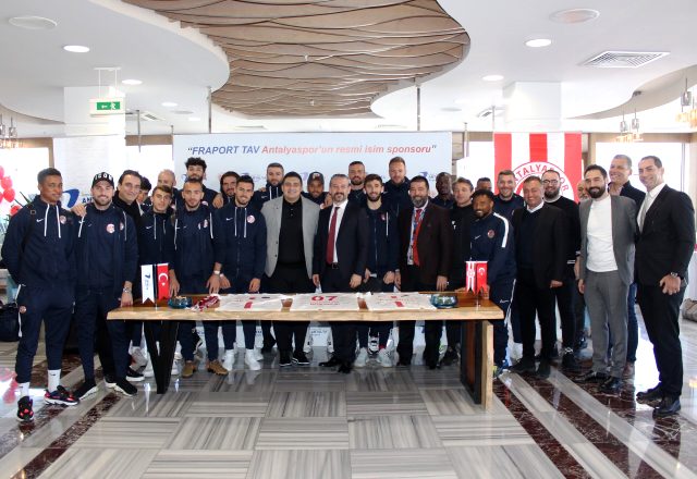 Antalyaspor'un adı Fraport TAV Antalyaspor oldu