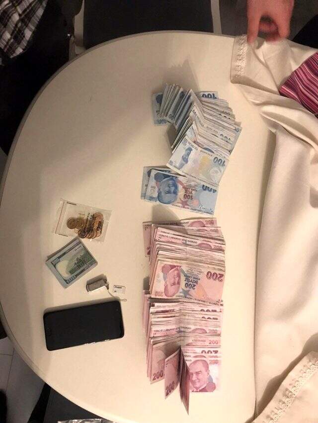 FETÖ'nün hücre evine düzenlenen baskında 