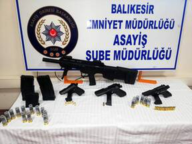 Sokak ortasında kanlı pusu! Kameralar olan biteni kaydetti