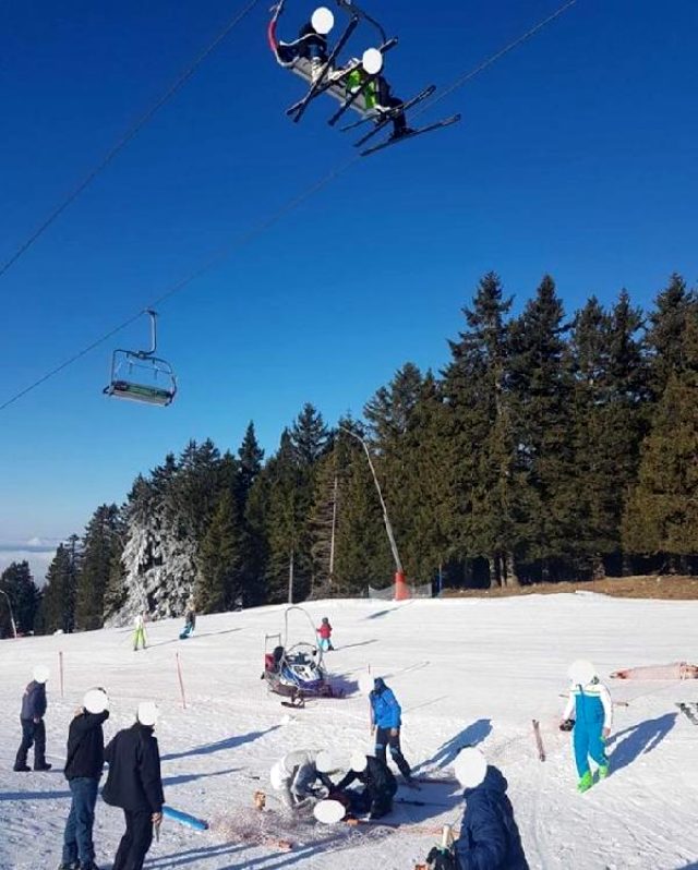 Slovenya'da teleferikten düşen çocuğu kurtaran Milli kayakçımız, kahraman ilan edildi