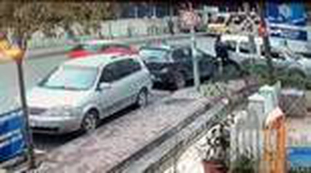 İstanbul Kağıthane'de lüks cipe silahlı saldırı saniye saniye kamerada