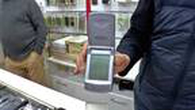 30 yıldır biriktirdiği telefonlarla koleksiyon oluşturdu