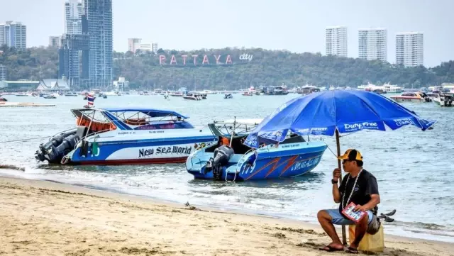 Covid-19: Koronavirüse salgınına rağmen Çinli turistler için en popüler ülke olan Tayland,...