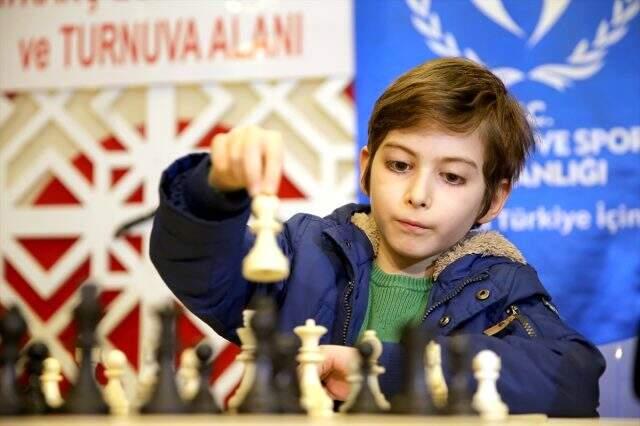 Atakan Kayalar, kendisine 
