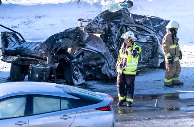 Kanada'da meydana gelen zincirlemeye kazada 200 araç hasar gördü