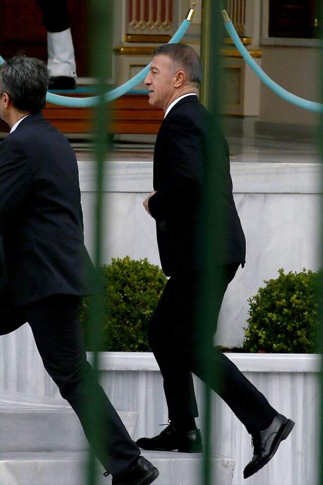 4 büyük kulübün başkanı, İstanbul Valiliği'nde bir araya geldi 4 büyük kulübün başkanı, İstanbul Valiliği'nde bir araya geldi