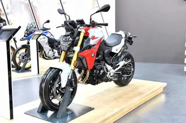 BMW Motorrad'dan 3 yeni model!