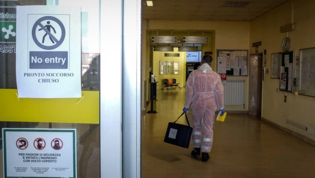  <a class='keyword-sd' href='/koronavirus/' title='Koronavirüs'>Koronavirüs</a>: İtalya'da iki kişinin ölmesinin ardından 11 kasabaya giriş-çıkış yasağı