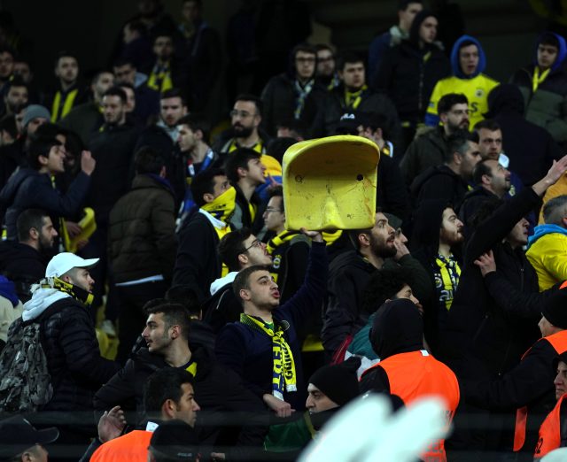 Fenerbahçe - Galatasaray derbisinden sonra 57 taraftar hakkında yasal işlem yapıldı