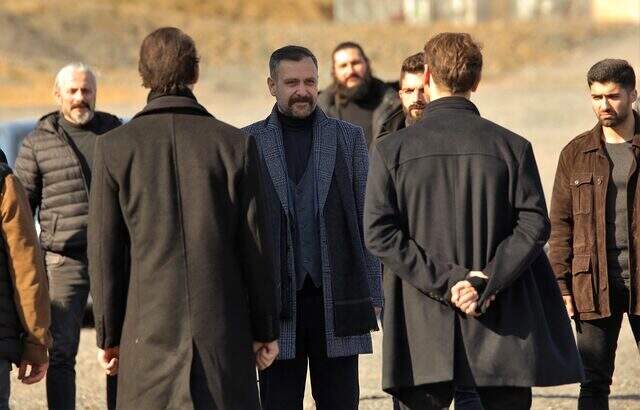 Çukur'a damga vuran an! Yamaç, Çağatay'ın emrine girdi