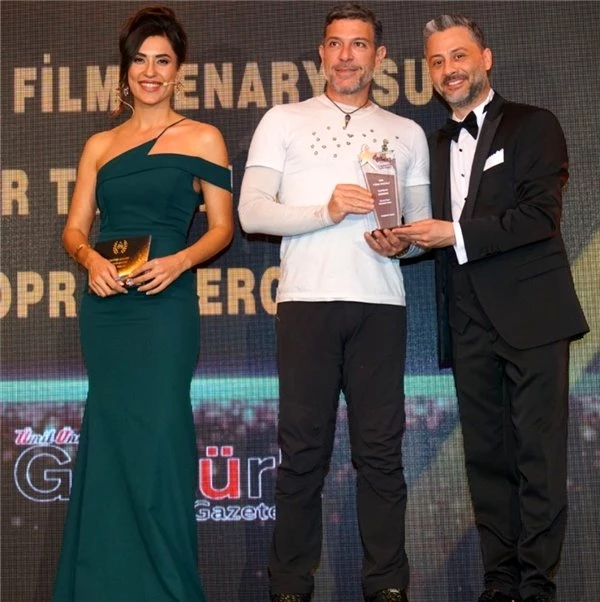 Bir Türk Masalı filmi ekibine anlamlı ödül