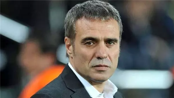 Fenerbahçe'de Ersun Yanal görevinden ayrıldı!