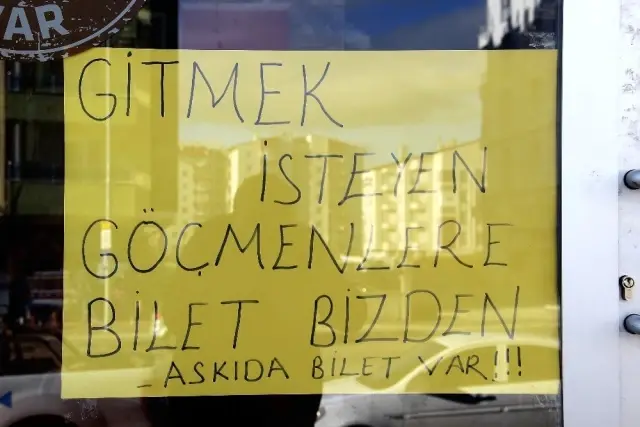 Avrupa'ya gitmek isteyen mülteciler için askıda bilet kampanyası başlattı