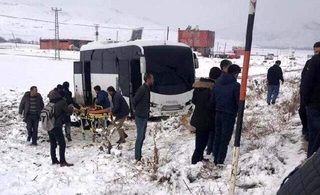 Son dakika: Gürbulak sınır kapısında teröristlerin gerçekleştirdiği roketli saldırıdan ilk görüntüler geldi