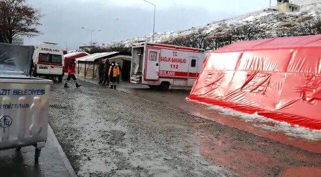 Son dakika: Gürbulak sınır kapısında teröristlerin gerçekleştirdiği roketli saldırıdan ilk görüntüler geldi