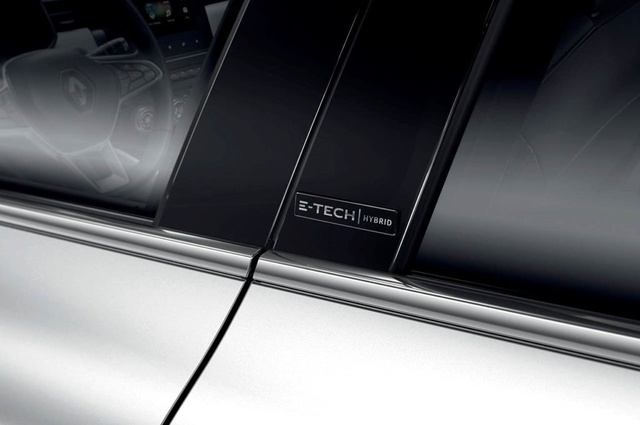 Renault'dan hibrit atağı: E-TECH