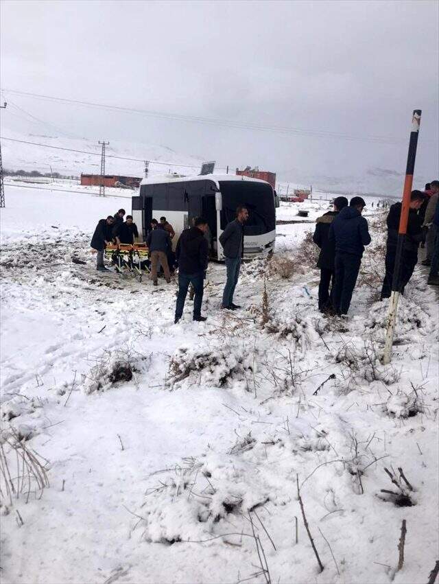 Son dakika: Gürbulak sınır kapısında teröristlerin gerçekleştirdiği roketli saldırıdan ilk görüntüler geldi