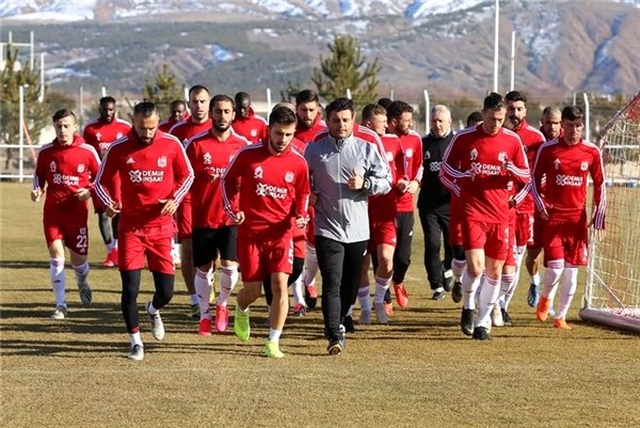 Rıza Çalımbay'dan Galatasaray maçı teklifi