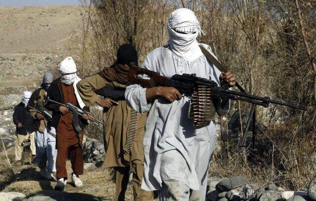Anlaşma sonrası ABD, Taliban'a ilk hava saldırısını gerçekleştirdi Anlaşma sonrası ABD, Taliban'a ilk hava saldırısını gerçekleştirdi