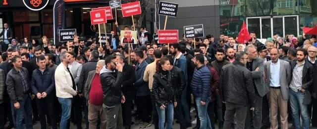 Meclis'te yaşanan gerginlik sokaklara yansıdı! AK Parti'li ve CHP'li gruplar karşı karşıya geldi