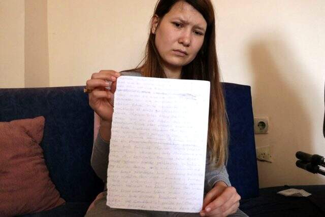 İki çocuk annesi kadının eski kocası tarafından çocuğunun gözü önünde vurulduğu anların görüntüleri ortaya çıktı İki çocuk annesi kadının eski kocası tarafından çocuğunun gözü önünde vurulduğu anların görüntüleri ortaya çıktı