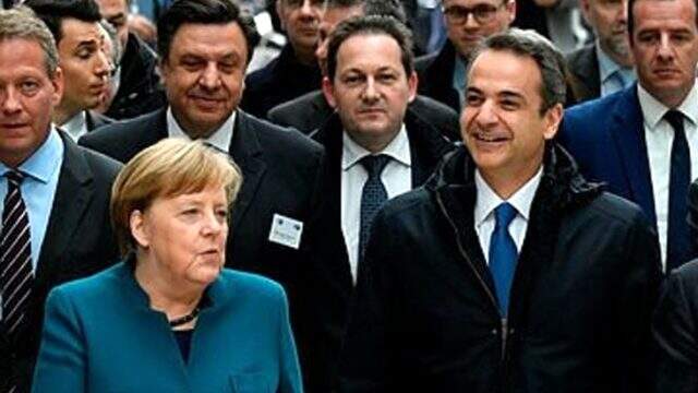 Merkel ve Miçotakis'e sığınmacı protestosu: Avrupa öldürme, sınırları aç