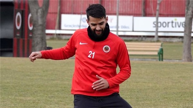 Candeias: