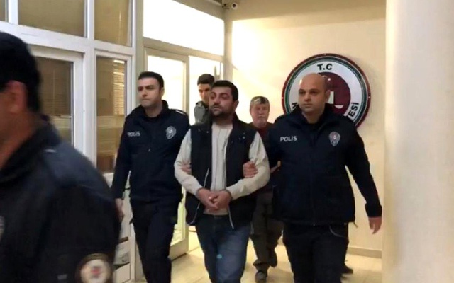 Aylan bebeğin katilleri Adana'da yakalandı, üç firari hükümlüye toplam 546 yıl hapis cezası verildi