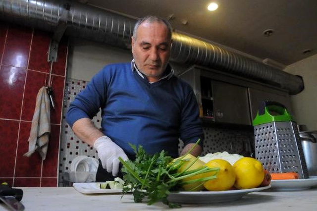 Gebzeli esnafın 11 çeşit sebze ile hazırladığı koronavirüs çorbasına rağbet arttı