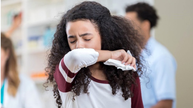 İngiliz bilim insanına göre koronavirüs aşısı en iyi ihtimalle 12-18 ay sonra piyasada olacak